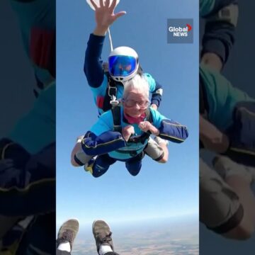1791668361_maxresdefault.jpg 102-year-old daredevil goes skydiving for her birthday 🪂