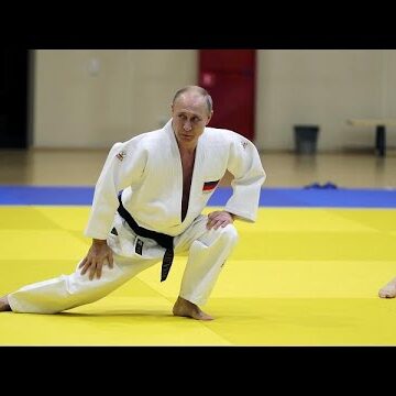 1792047551_hqdefault.jpg Black belt Putin shows off judo moves with Olympic athletes
