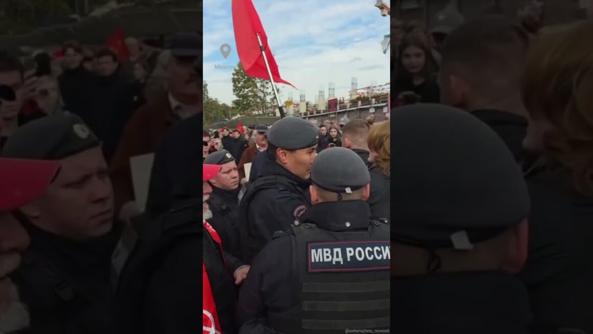 Dozens Detained at Moscow Communist Party Rally