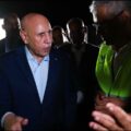 #فيديو / فخامة رئيس الجمهورية يؤدي زيارة ميدانية لمحطة التحويل بنواكشوط الغربية